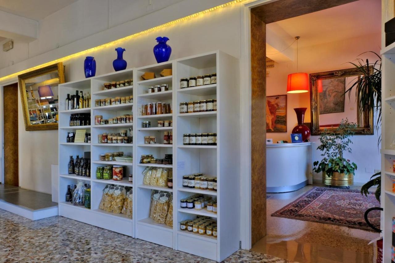 Locanda Al Santuario Πεσκιέρα ντελ Γκάρντα Εξωτερικό φωτογραφία