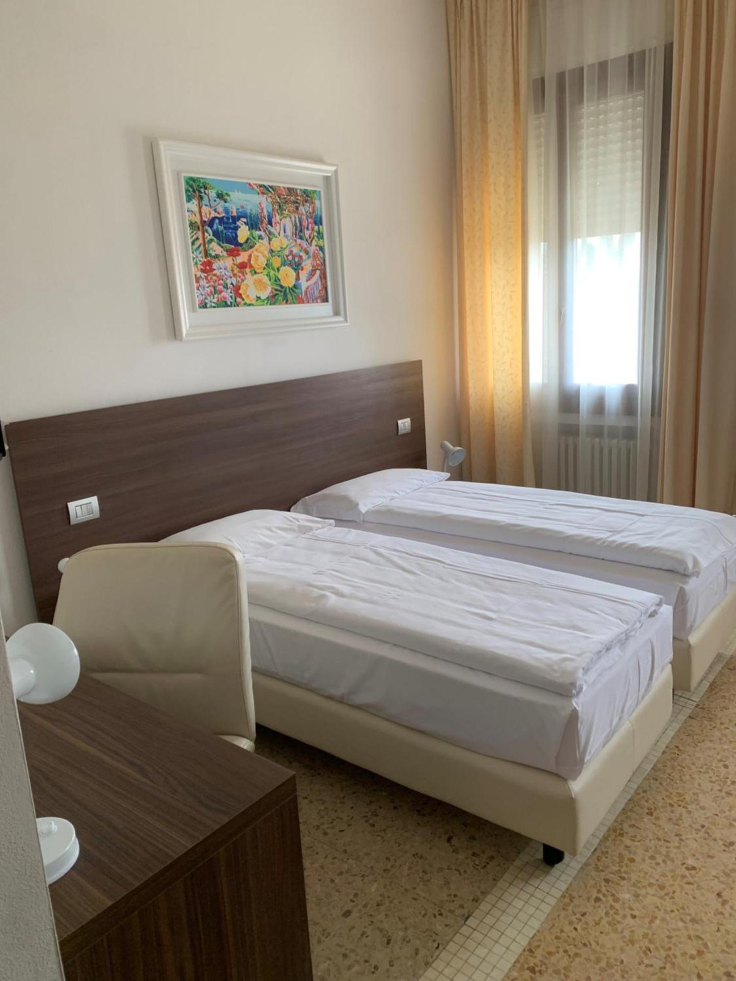 Locanda Al Santuario Πεσκιέρα ντελ Γκάρντα Εξωτερικό φωτογραφία
