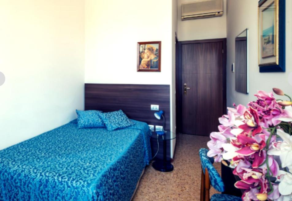 Locanda Al Santuario Πεσκιέρα ντελ Γκάρντα Εξωτερικό φωτογραφία